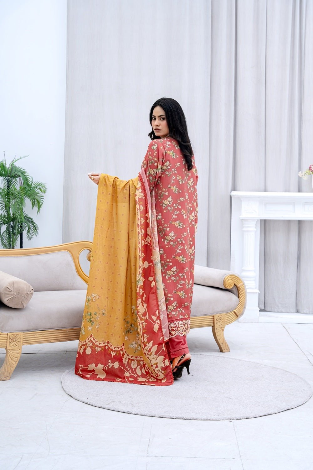 Coral Grace Embroidered Lawn Set - Sami Fabrics