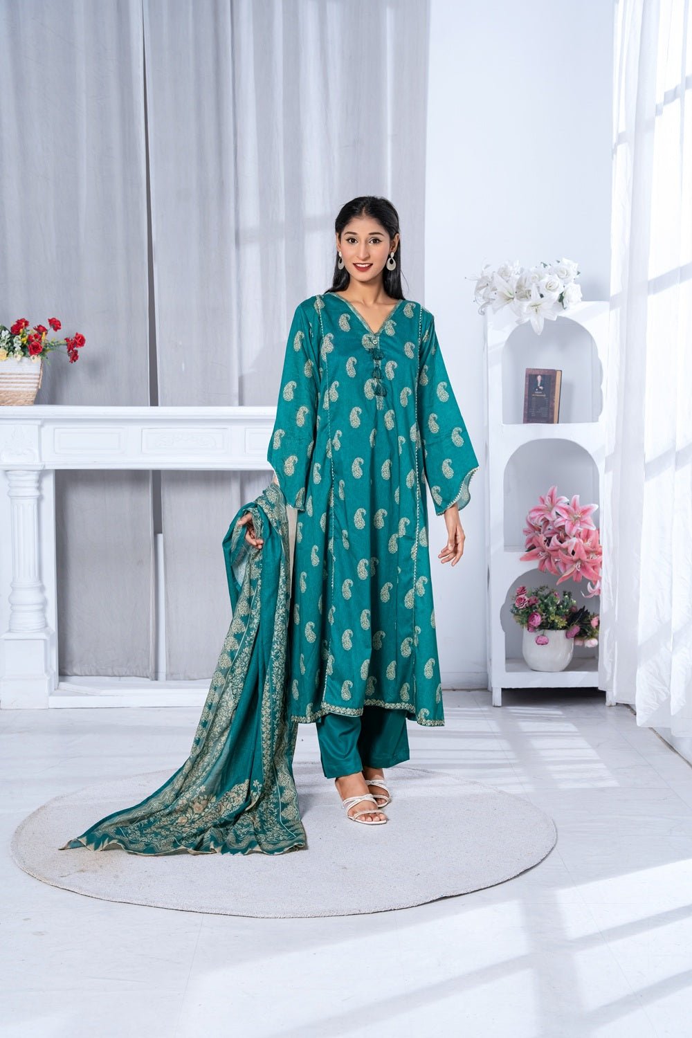Emerald Paisley Grace Suit - Sami Fabrics