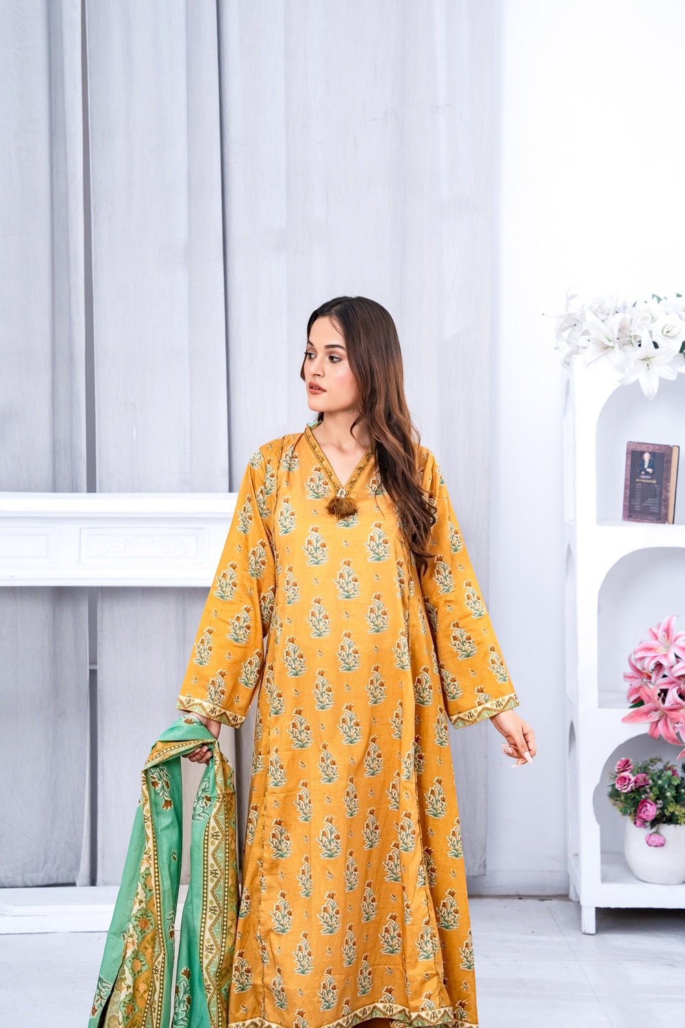Golden Bloom Printed Lawn Suit - Sami Fabrics