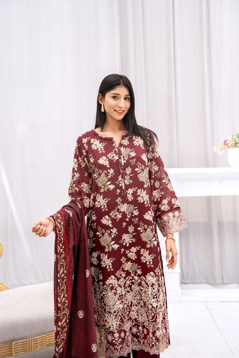 Soft and breathable lawn fabric - Sami Fabrics