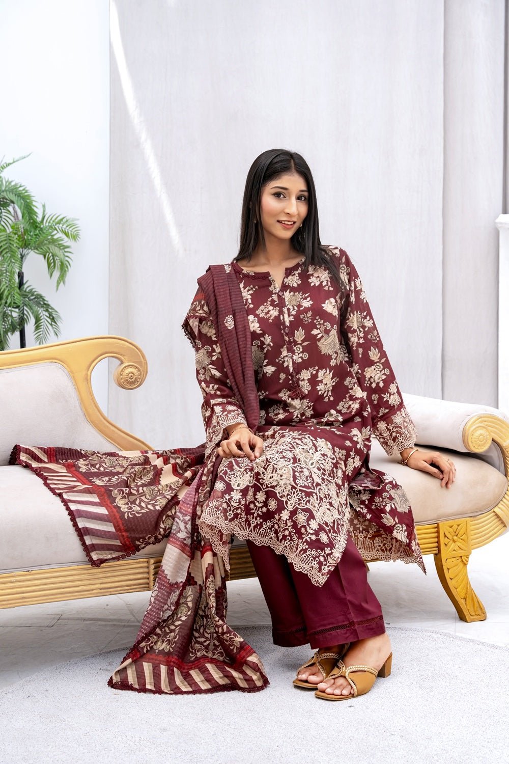 Soft and breathable lawn fabric - Sami Fabrics